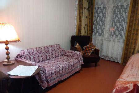 недорого посуточно квартира  у метро