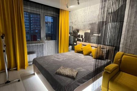 Уютная студия на самой красивой набережной Сибири