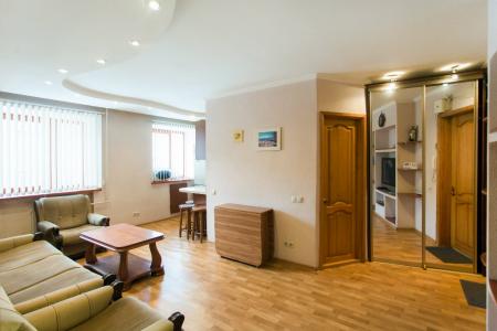 Двухкомнатная квартира-студия от ГрандОтель