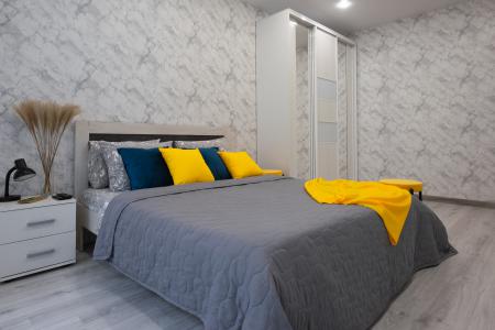 Новая квартира напротив ЛДК 6 чел