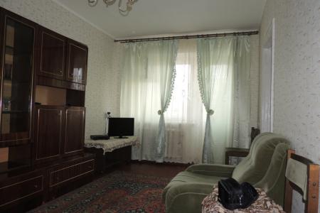 Двухкомнатная квартира в самом центре!!