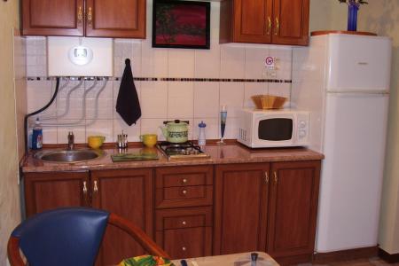 Уютная квартира на часы , сутки , сессию , командировку в районе Ж\Д вокзала , автовокзала .