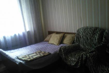 Сдаю 1-комнатную памятник Славы, МП, Арена, Ашан.