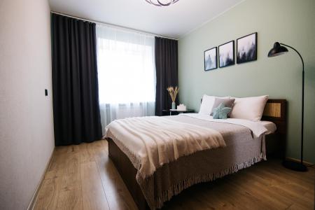 Двухкомнатная квартира в самом центре города.