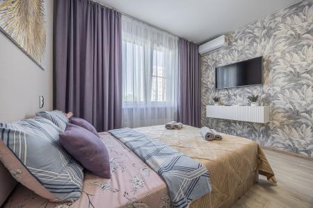 Фиолетовая студия с кондиционером, Центр,  от собственника