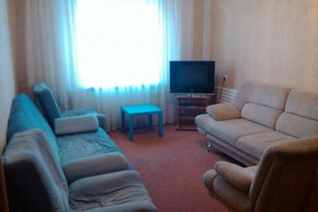 Сдам 1 – комнатную меблированную квартиру с бытовой техникой, посуточно. Отчетные документы. Интерне