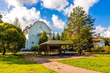 Просторный коттедж, всего 14 км от СПб, у деревни Малые горки