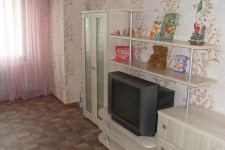 Сдам 1-к квартиру, Островского  19