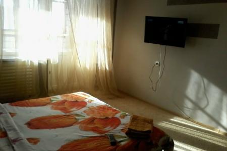 Однокомнатная квартира недалеко от УДГУ