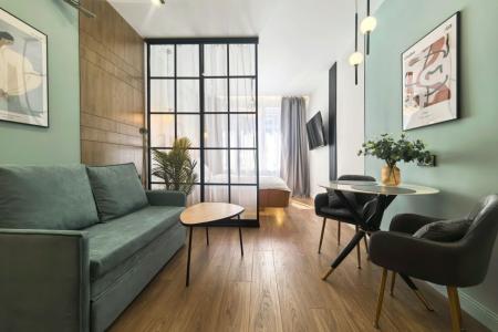 Дизайнерская Студия в ЖК Новатор — Liberty Sity Apartments