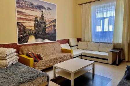 Квартира на Невском проспекте возле Спаса-на-Крови