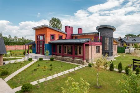 Эксклюзивный Лофт с банкетным залом, бассейном и сауной, русским бильярдом и ночным клубом