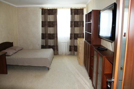 Двухкомнатная квартира в 10 минутах от центра