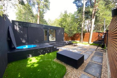 Ультрасовременный домик для отдыха вдвоем с сауной, купелью, мангалом