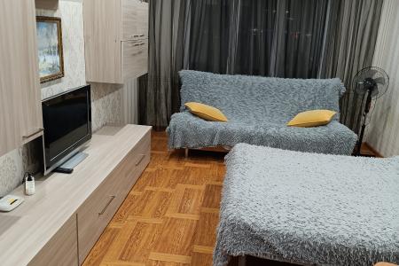 Аренда посуточно 3-ком.кв. в Старом Осколе р-н Рынка Юбилейный"