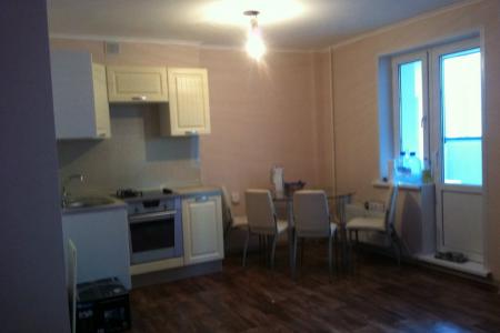 Сдам студию 40 кв.м. в ЖК "Яблони"