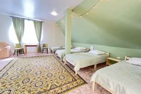 Четырехместные апартаменты "Чердак"