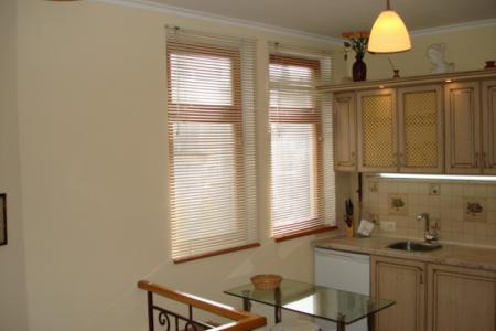 Отдельная двухэтажная квартира в центре без посредников