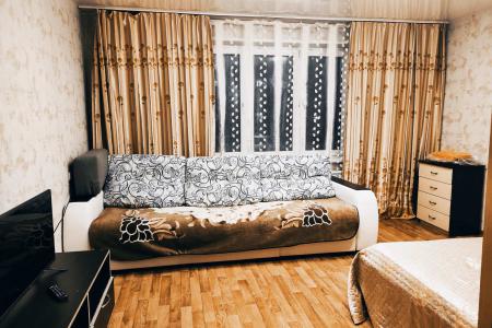 квартира возле Планеты