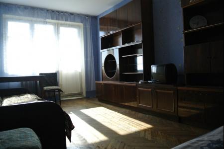 Сдаю посуточно 2х. км. кв.