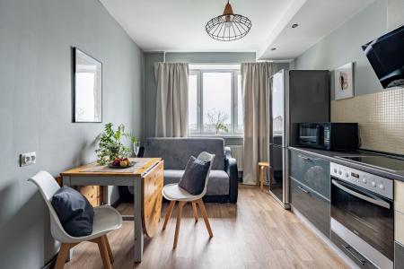 Евродвушка у метро Парнас