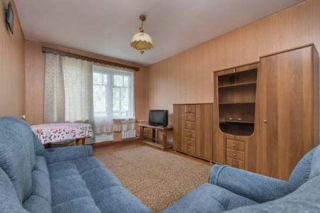 Двухкомнатная квартира в самом центре города.