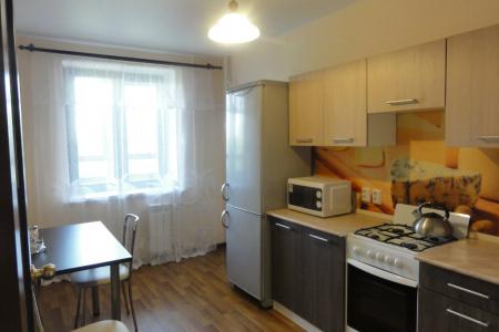 Уютная 1-комнатная квартира в новом доме.