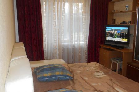 Двухкомнатная квартира рядом с метро Бурнаковская ,Алмаз-Антей, Машиностроительный завод, ОКБМ