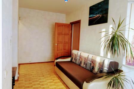 Двухкомнатная квартира возле УдГУ