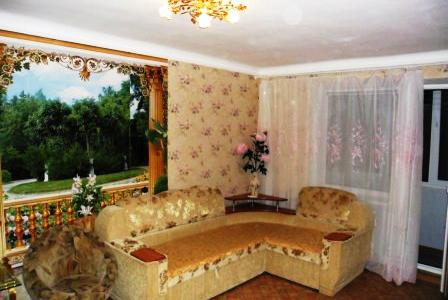 Сдаю двухкомнатную квартиру в Евпатории