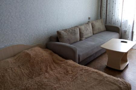 Квартиры по суткам и часам.Комарова.