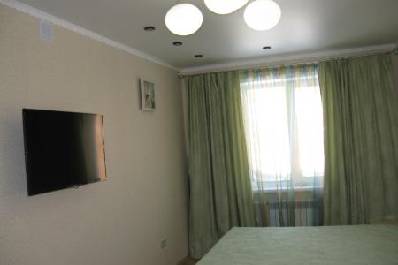 Двухкомнатная квартира с хорошей парковкой