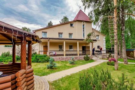 Замечательный банкетный коттедж с банным комплексом в городе Ломоносов