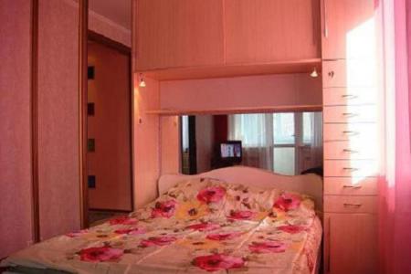 Часы/сутки/недели уютная ухоженная квартирка