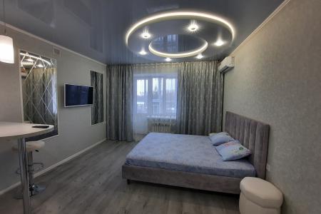 ТЦ Семья, новый дом. Горячая вода. Час, день, ночь, сутки.