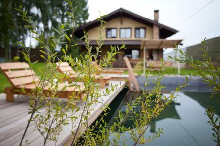 Сдаем коттедж в Крючково на выходные и посуточно. Баня, бассейн , бильярд.До 20 гостей.