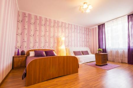 1ая квартира по Менделеева рядом с ТРК Иремель