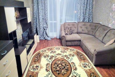 Чистая, непрокуреная 2ка на ВИЗе у Радуги,Меги