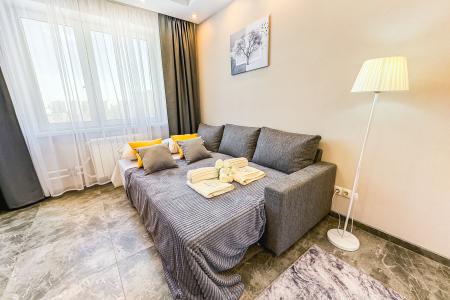 1 комнатная квартира Колычева 2