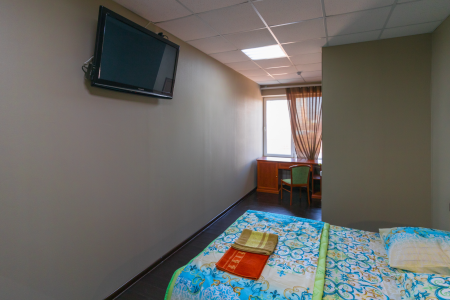 Квартира возле ЖД вокзала, заселение 24 часа!!