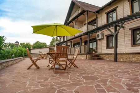 Оздоровительно-гостиный дом "Дубрава"