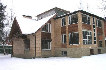 Дом с бассейном и СПА.