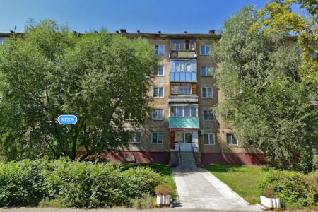 Комната в трехкомнатной квартире