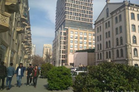 2-х комнатная квартира в самом Центре Баку