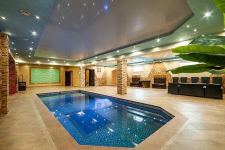 Сдаем комфортабельный коттедж площадью 1300 кв.м для торжеств