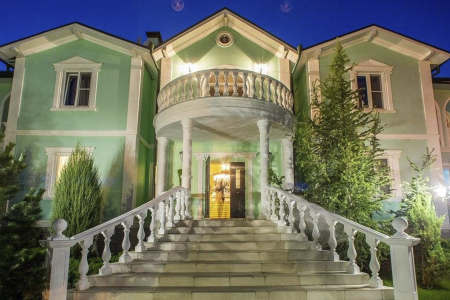 Шикарный особняк по Минскому шоссе