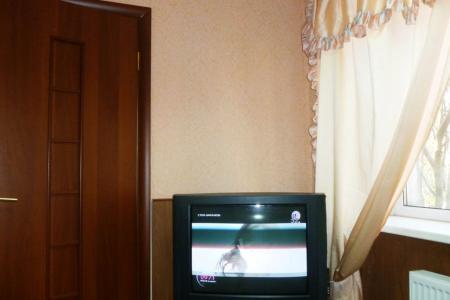 Двухкомнатная квартира по проспекту Ленина.