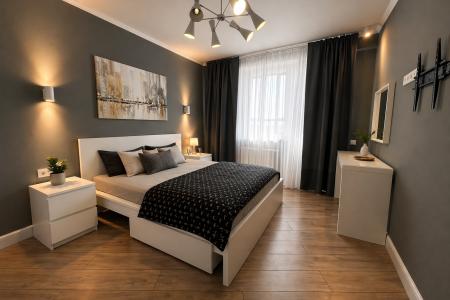 Пpoсторныe 3-к апaртаменты рядoм с ТЦ Мега | Ометьевский лес | Дo 5 гocтeй | Самозаcелениe 24/7