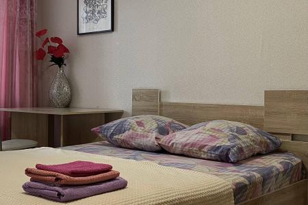 Уютная двухкомнатная квартира на Волжской Набережной