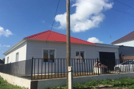 Уютный коттедж в черте города